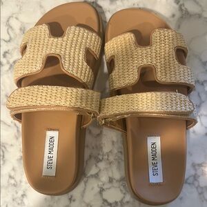 Steve Madden Tan Sandals with H-Shaped Design